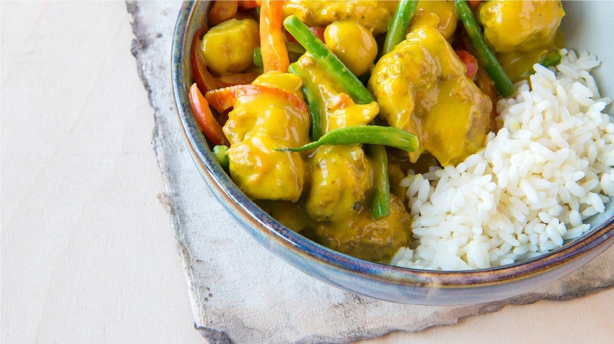 Ruwe slaap Schandelijk rand Chinese Kip met curry-kokos, groenten en rijst - Recept